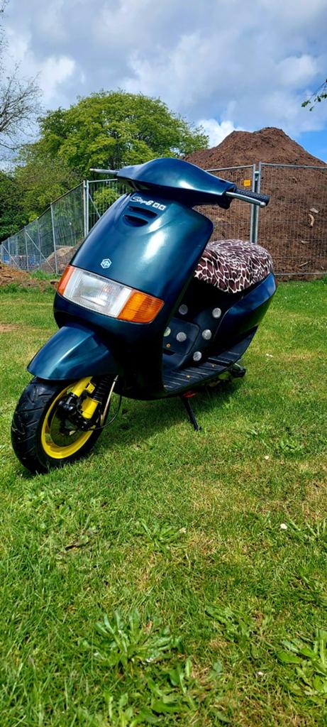 Piaggio, Fietsen en Brommers, Scooters | Piaggio, Ophalen, Zo goed als nieuw, Overige modellen