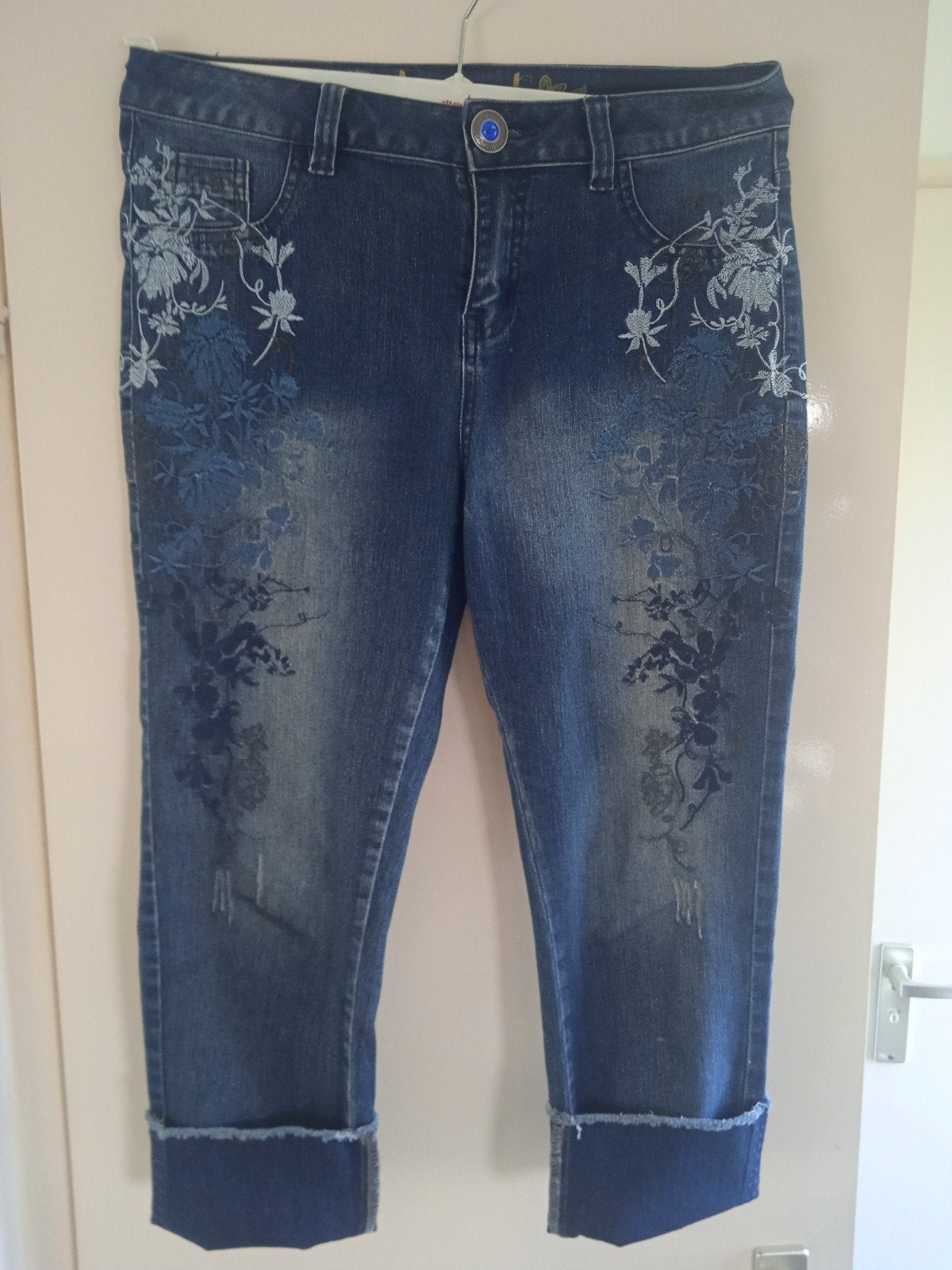 Desigual capri laatste nieuwe 38/40 15,€, Blauw, Ophalen of Verzenden, Zo goed als nieuw, W30 - W32 (confectie 38/40)