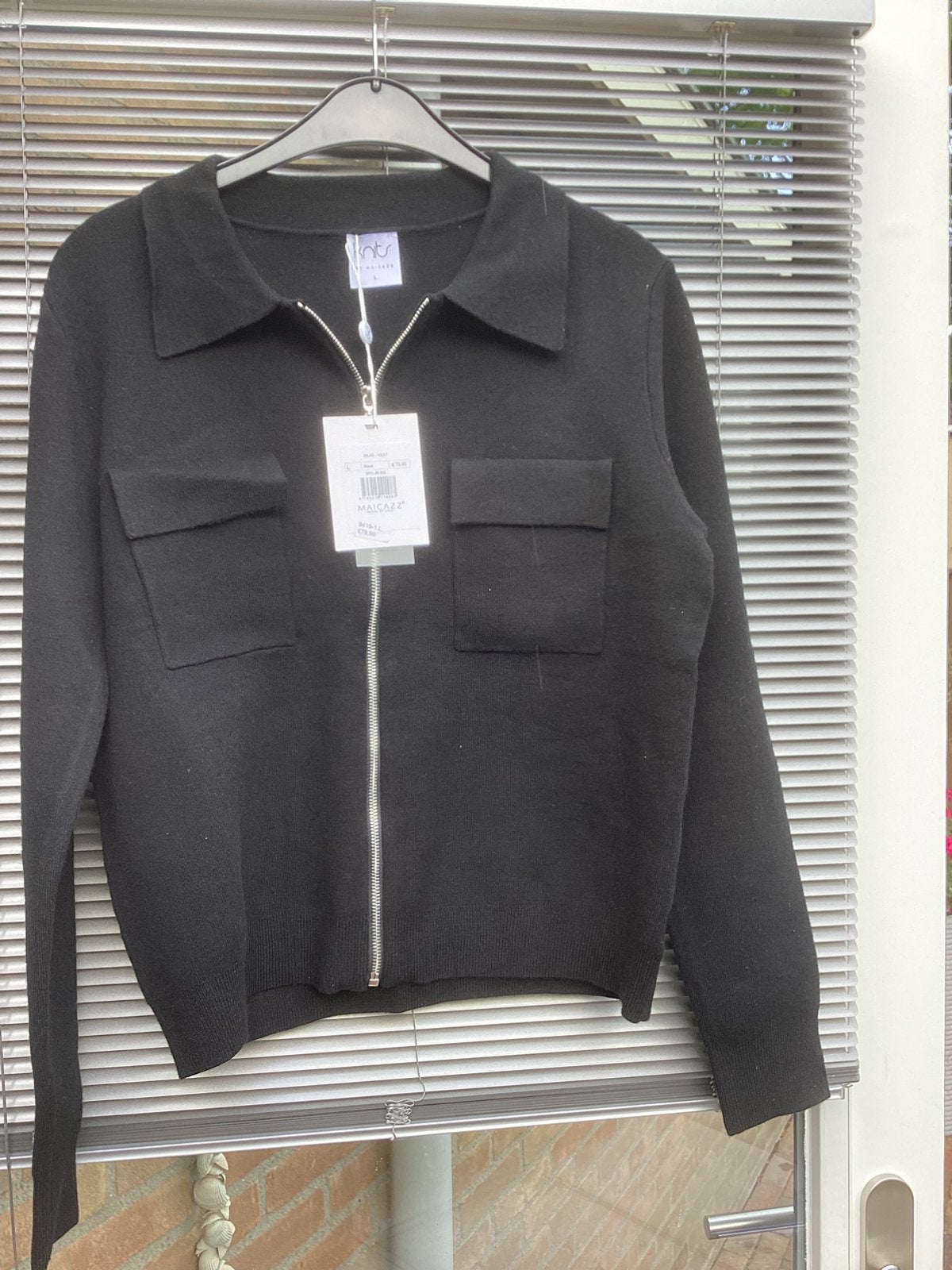 Maicazz vest zwart, Ophalen of Verzenden, Nieuw, Maat 42/44 (L), Zwart