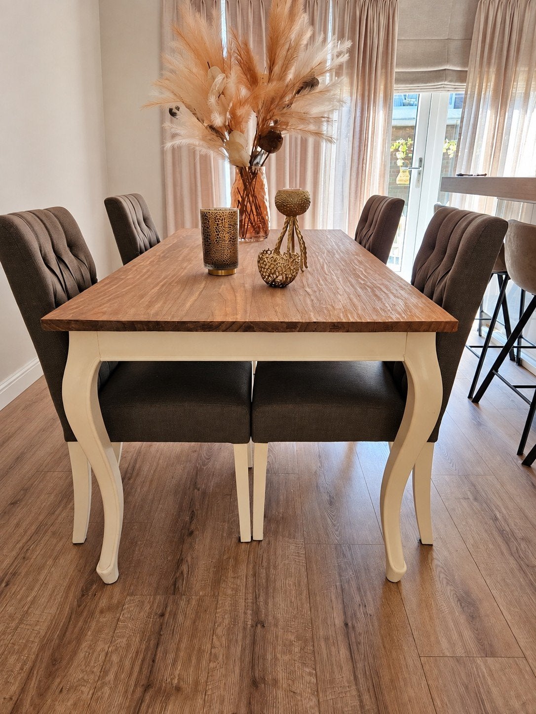 landelijke tafel met stoelen nu €150, Ophalen, 4 tot 6 stoelen