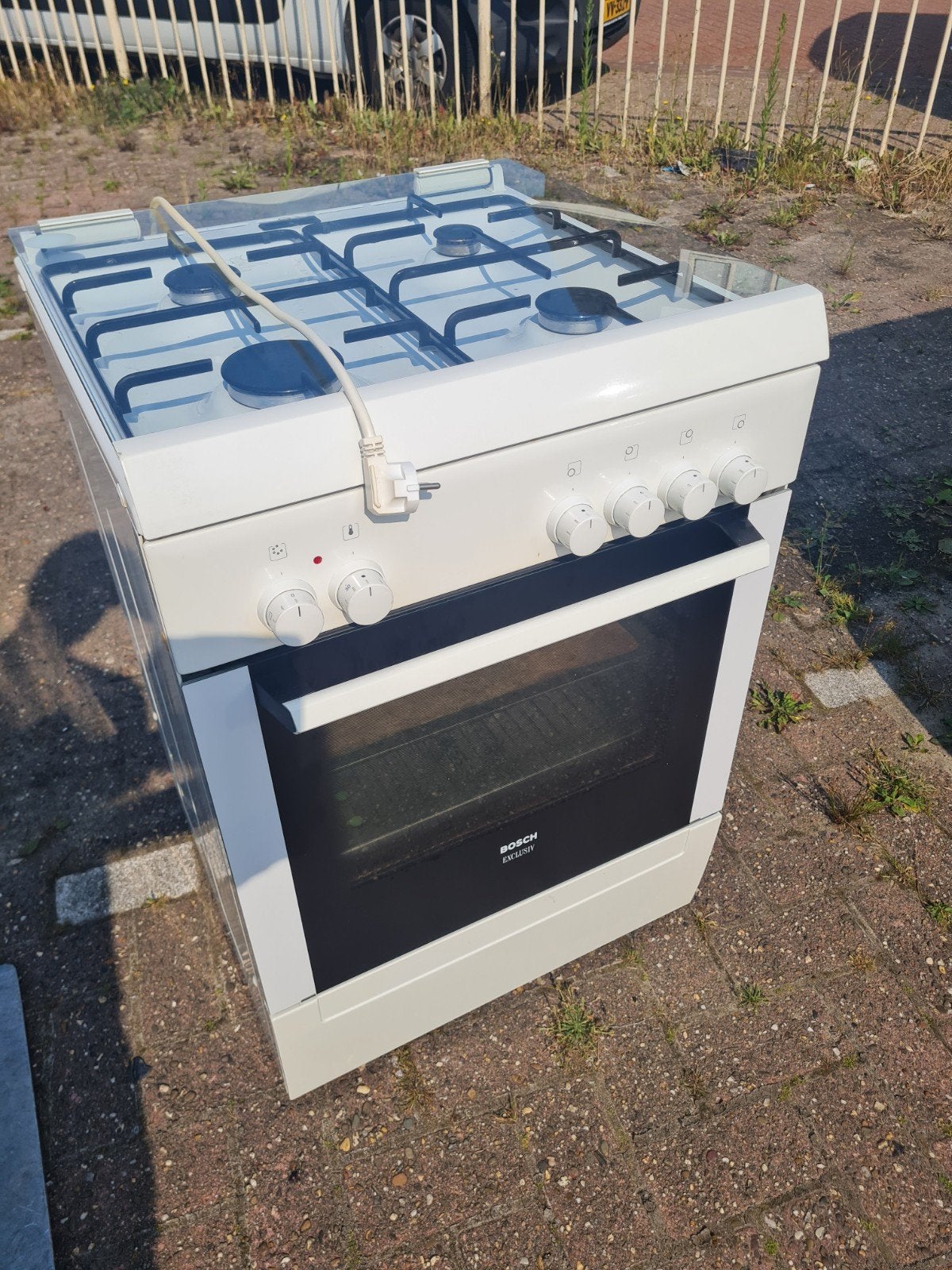 Bosch Vrijstaand Gasfornuis met Oven - HSV422021N/01, Ophalen, Gebruikt, Robert Bosch Hausgeräte GmbH, 4 kookzones