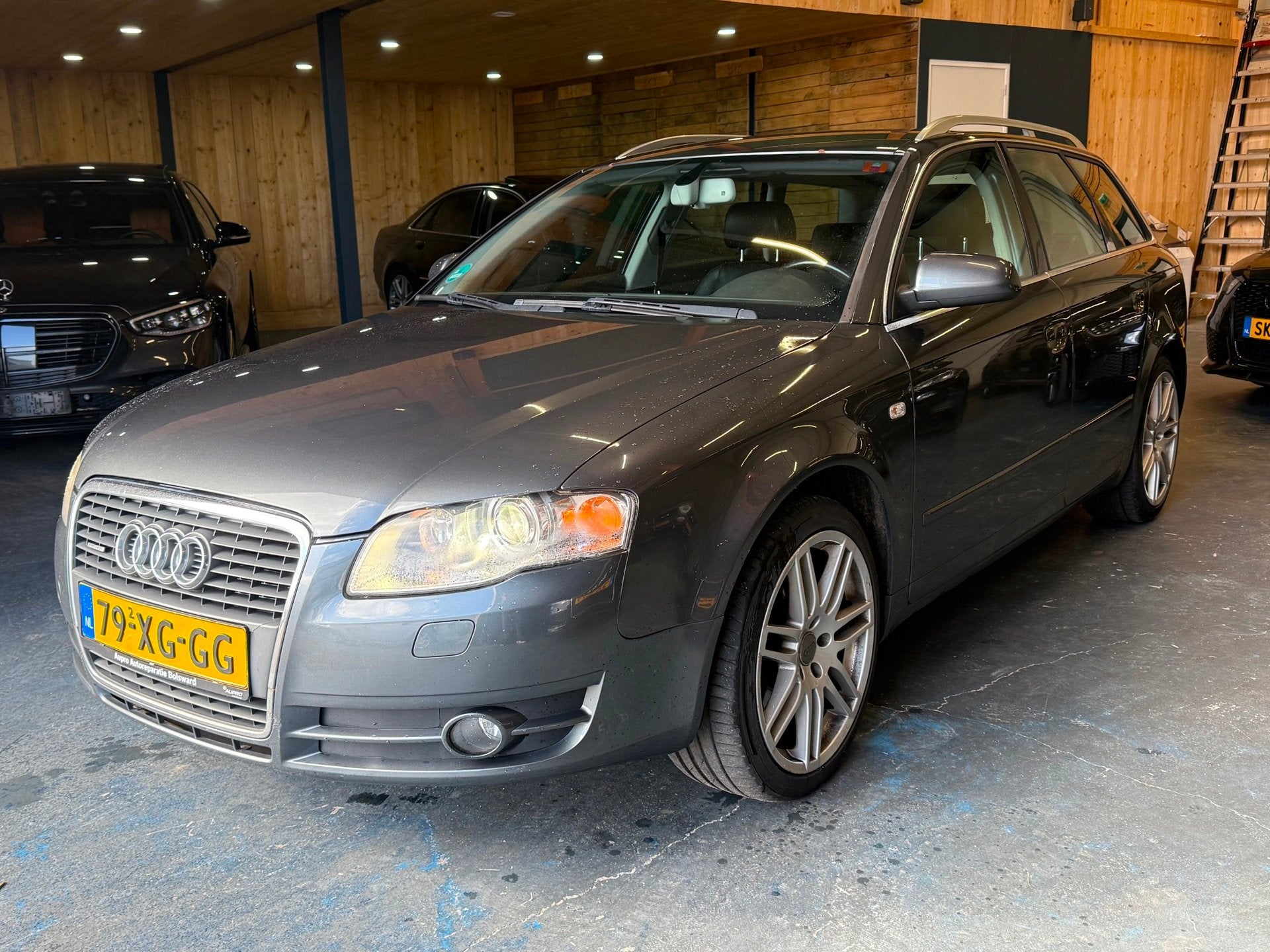 Audi A4 Avant 3.2 FSI quattro 2007 Advance Xenon Navi Bose, Auto's, Audi, Automaat, A4, Origineel Nederlands, Vierwielaandrijving