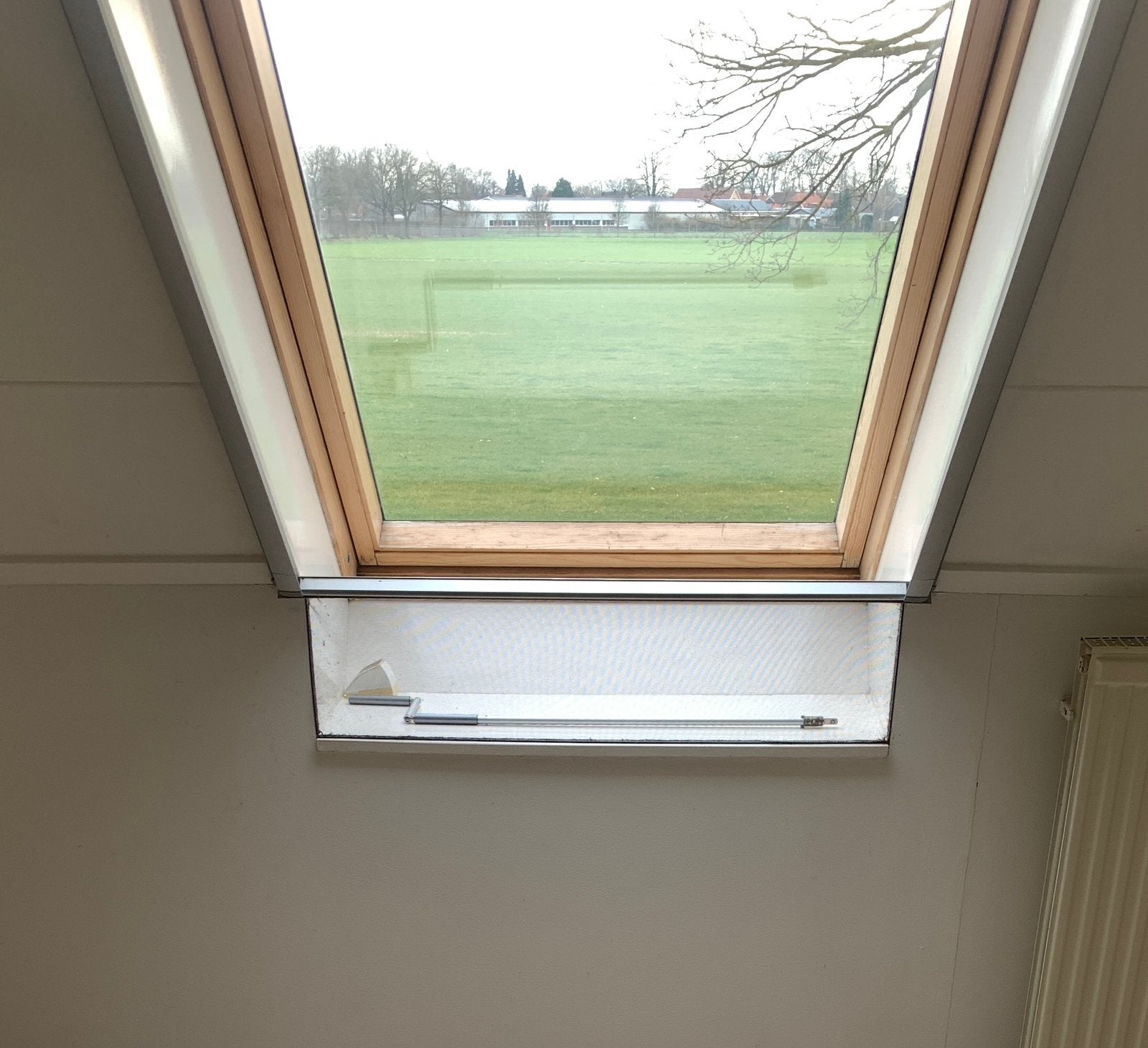 2 stuks Velux dakraam 94x160 cm met bruin rolluik, Ophalen, Gebruikt, 80 tot 120 cm, 120 tot 160 cm
