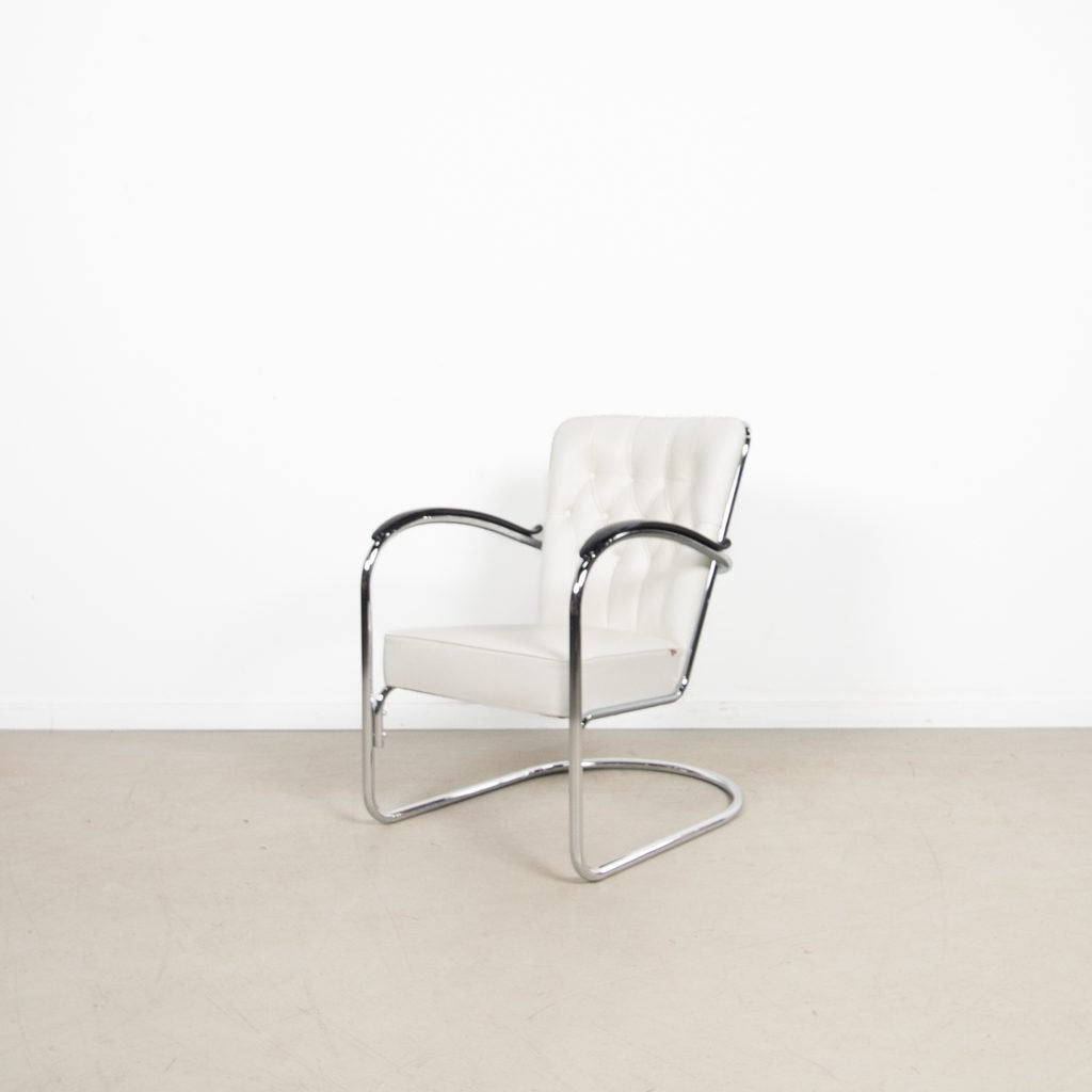 Gispen 412S Fauteuil Wit Leer, Niet ingevuld, Zo goed als nieuw, Niet ingevuld, Niet ingevuld