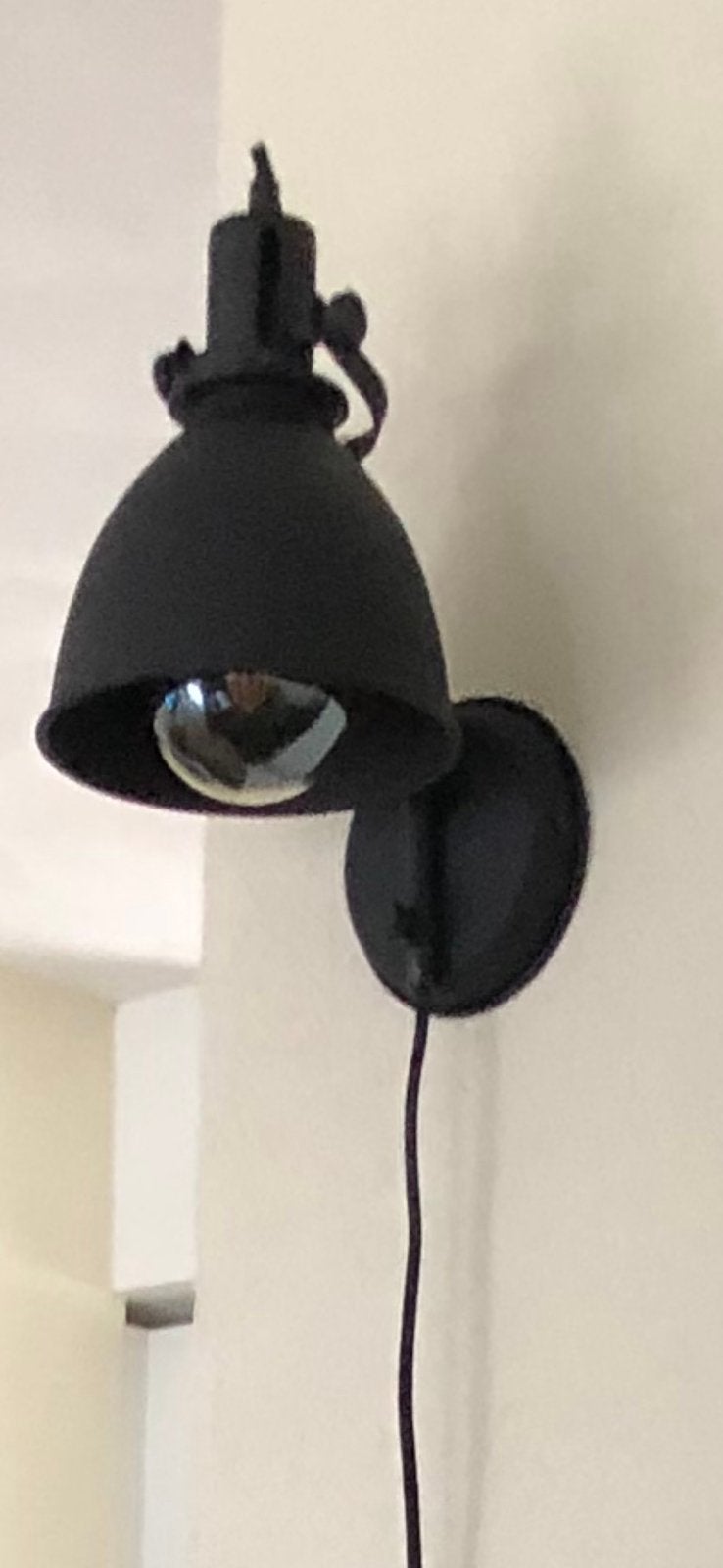 Zwarte industriele wandlamp, Huis en Inrichting, Ophalen, Zo goed als nieuw