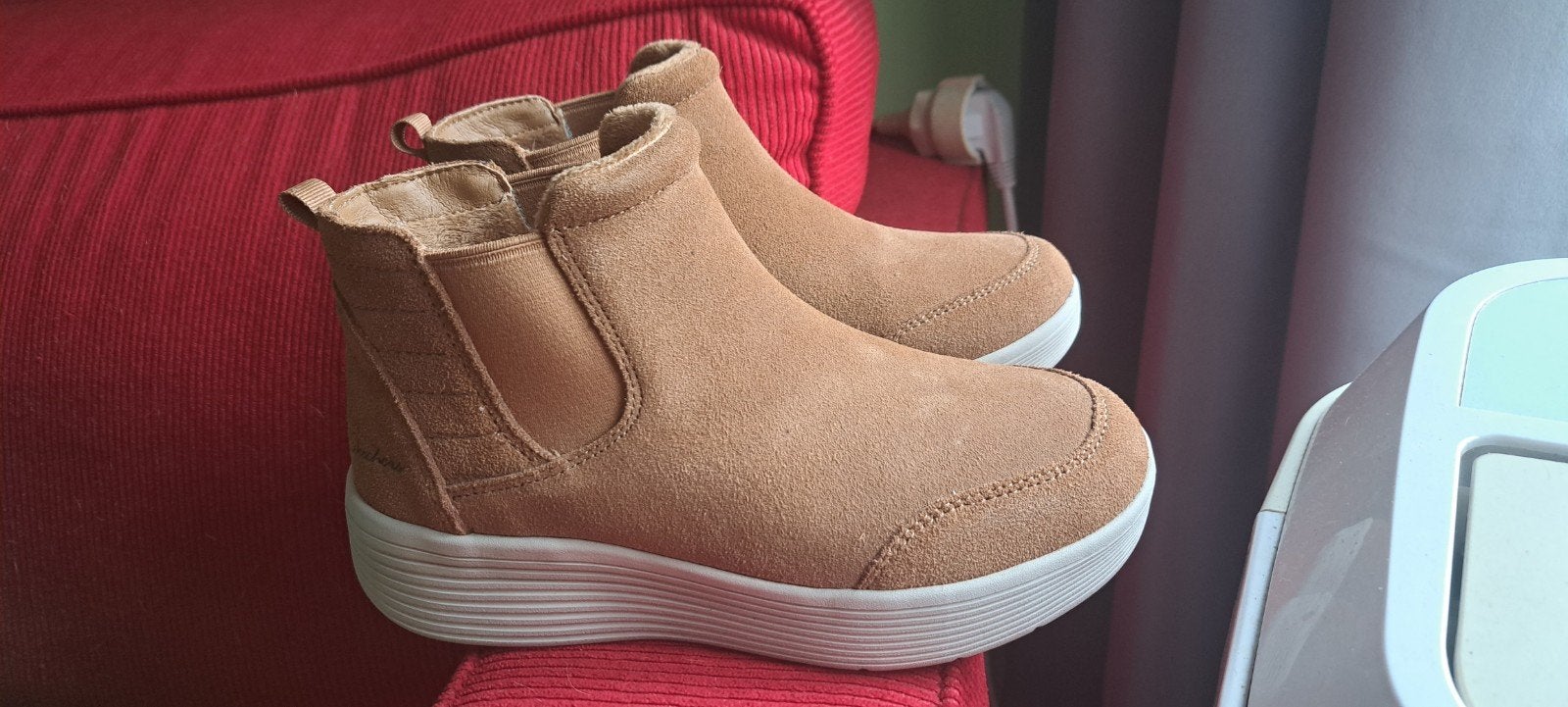 skechers arch fit maat 35 NIEUW, Ophalen of Verzenden, Zo goed als nieuw, Zwart, Sneakers of Gympen