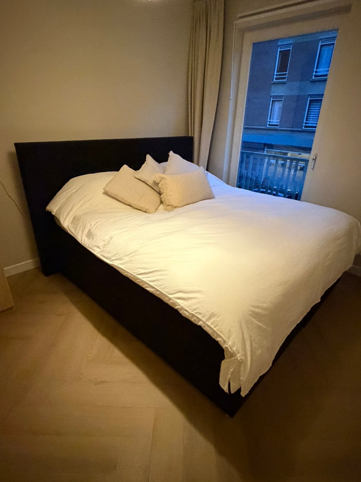 Zwarte BeterBed boxspring met opbergruimte – 180x200 cm, Ophalen, Zo goed als nieuw, Tweepersoons