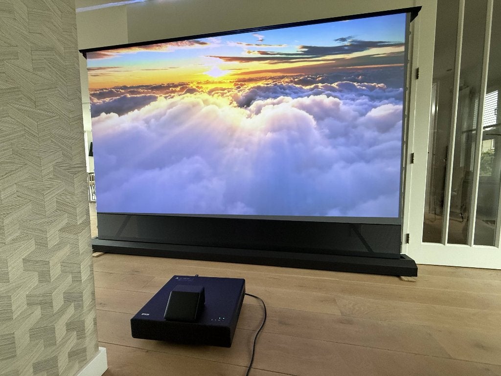 Epson EH-LS500B Laser Projector (Ultra Short Throw), Epson, Ophalen of Verzenden, Zo goed als nieuw, LCD
