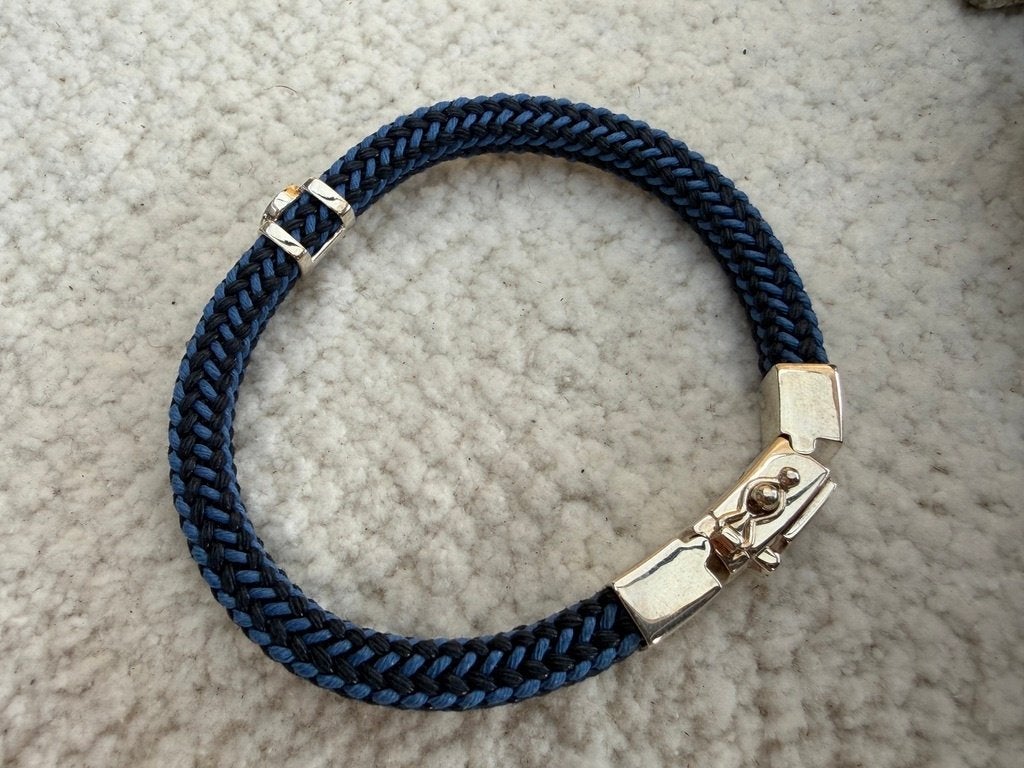 Buddha to Buddha armband Denise - maat F - blauw/zwart NIEUW, Sieraden, Tassen en Uiterlijk, Armbanden, Ophalen of Verzenden, Nieuw