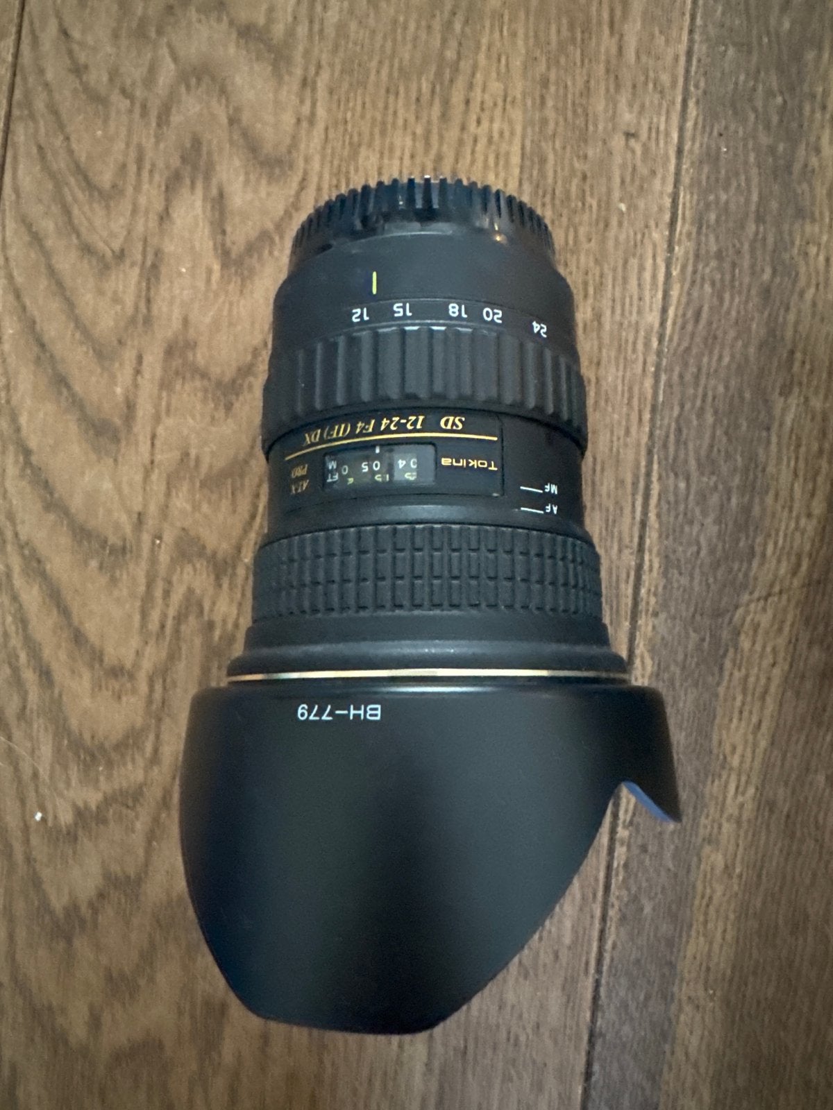 Tokina AT-X PRO DX 12-24mm F4 Aspherical voor Canon, Audio, Tv en Foto, Tokina, Zo goed als nieuw, Lensdoppen, Canon EF