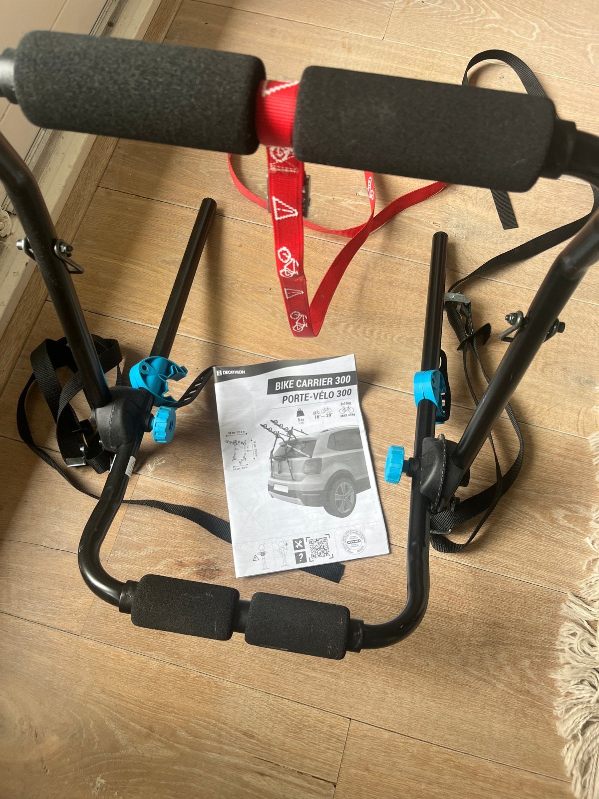 Decathlon Bike Carrier 300 - Fietsendrager voor 3 fietsen, Ophalen, 3 fietsen of meer, Zo goed als nieuw, Achterklepdrager