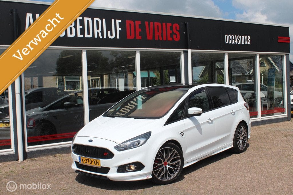 Ford S-Max 1.5 ST-Line Pano/20Inch/Leder/Camera/Trekhaak/Etc, Auto's, Ford, Voorwielaandrijving, 15 km/l, Euro 6, 4 cilinders