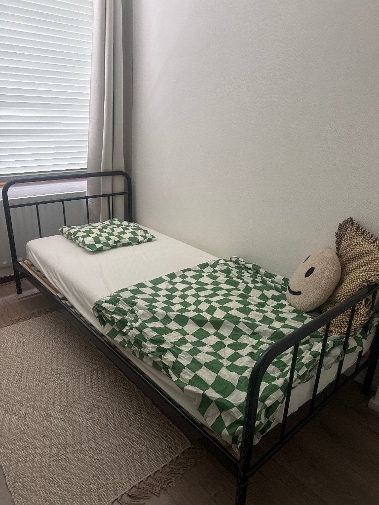 Zwart metaal bed, Ophalen, Gebruikt, 90 cm, Eenpersoons