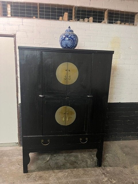 Chinese bruidskast Chinees kast zwart oud, Antiek en Kunst, Antiek | Meubels | Kasten, Ophalen of Verzenden