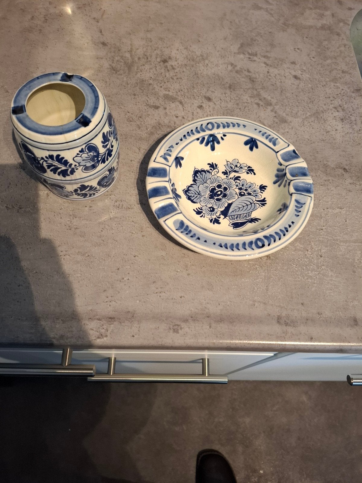 Delfts Blauw Asbak en Sigarettenpotje Set, Antiek en Kunst, Ophalen of Verzenden