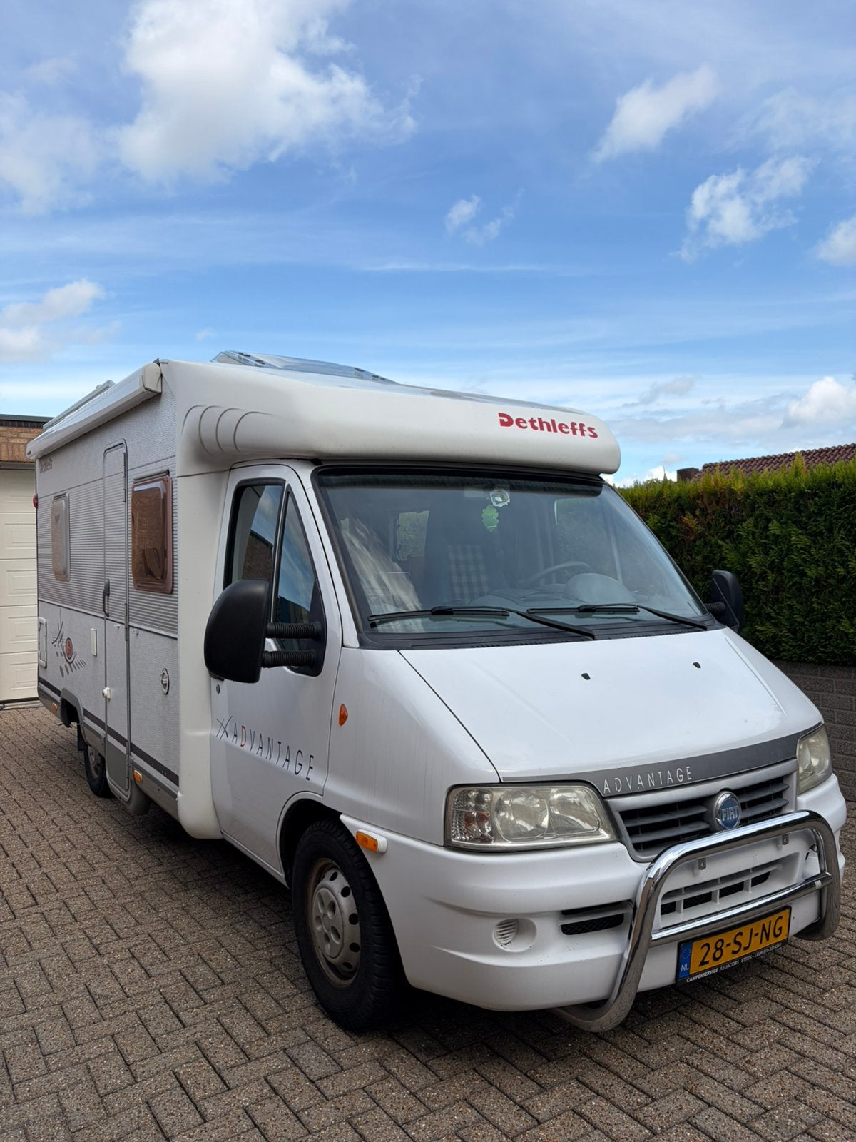 Dethleffs T 5801 camper, Caravans en Kamperen, Campers, Chemisch toilet, Ringverwarming, Fiat, Achteruitrijcamera