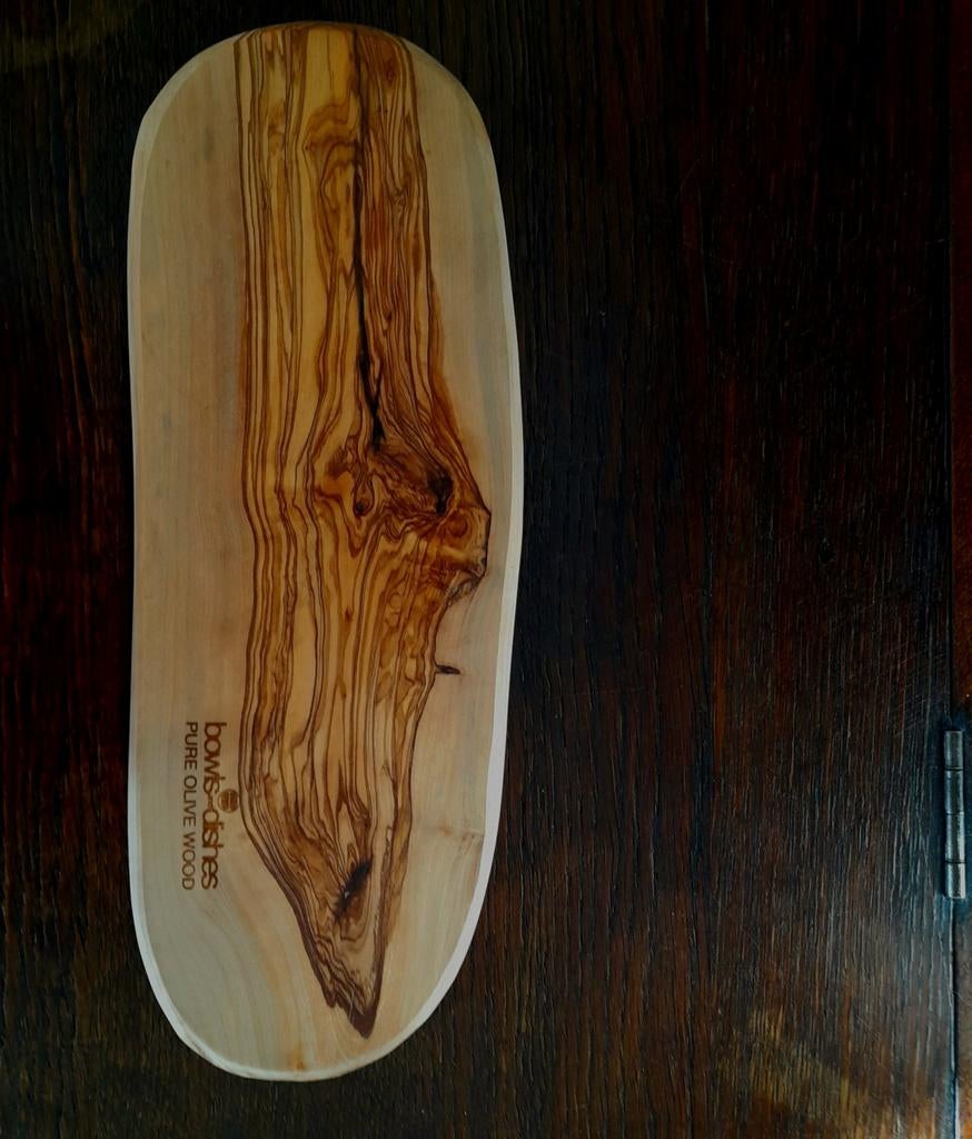 Nieuwe Bowls&Dishes borrelplank gemaakt van dik olijfhout, Ophalen of Verzenden, Nieuw