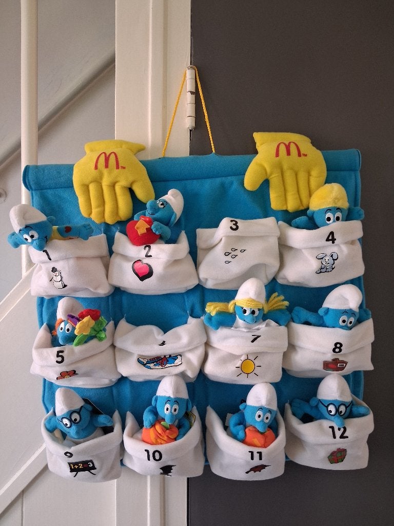 Smurfen kalender  (Mac Donalds), Ophalen of Verzenden, Gebruikt, Verschillende Smurfen, Poppetje, Figuurtje of Knuffel