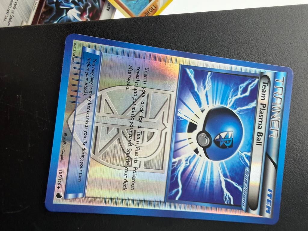 Pokemon Team Plasma Ball Trainer Kaart 105/116 Foil, Ophalen of Verzenden, Zo goed als nieuw, Losse kaart, Foil