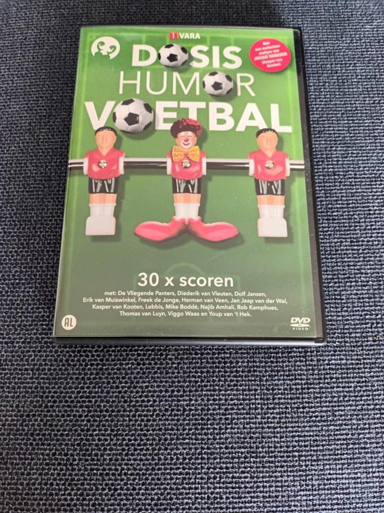 DOSIS HUMOR VOETBAL- 2012 VARA, Ophalen of Verzenden