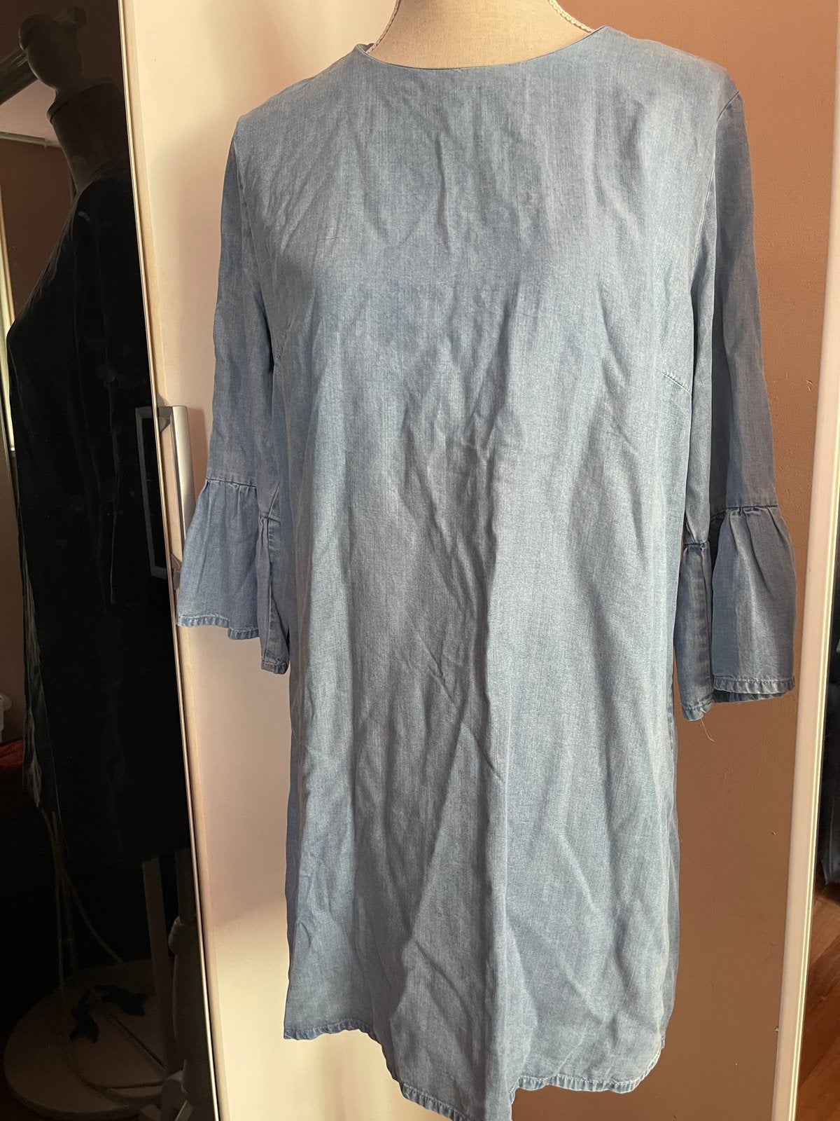 Zara spijkerjurk met trompetmouwen, Blauw, Ophalen of Verzenden, Zo goed als nieuw, Maat 36 (S)