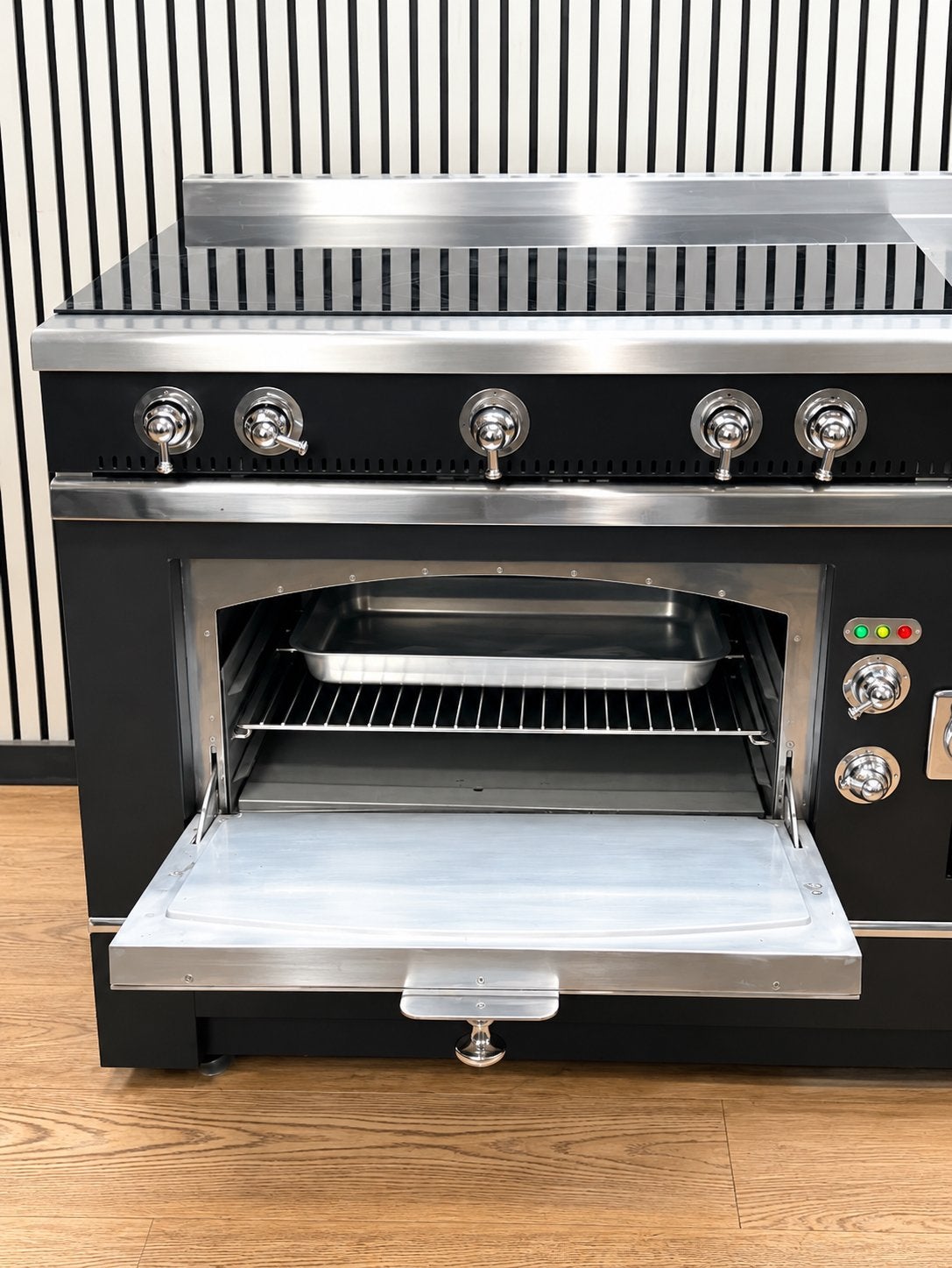 Luxe La CORNUE Grand Papa Fornuis INDUCTIE 135 cm, Fornello Esperta, Ophalen of Verzenden, Zo goed als nieuw, Oven met grill