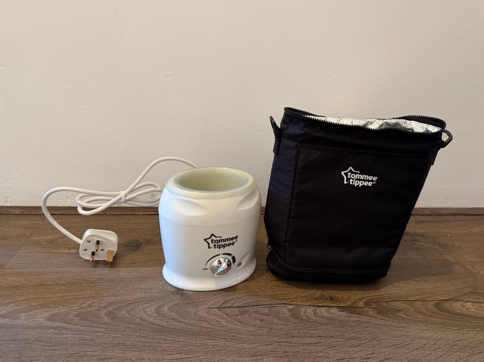 Tommee Tippee flessenwarmer + gratis Geïsoleerde Flessentas, Ophalen, Zo goed als nieuw, Flessen- of potjesverwarmer