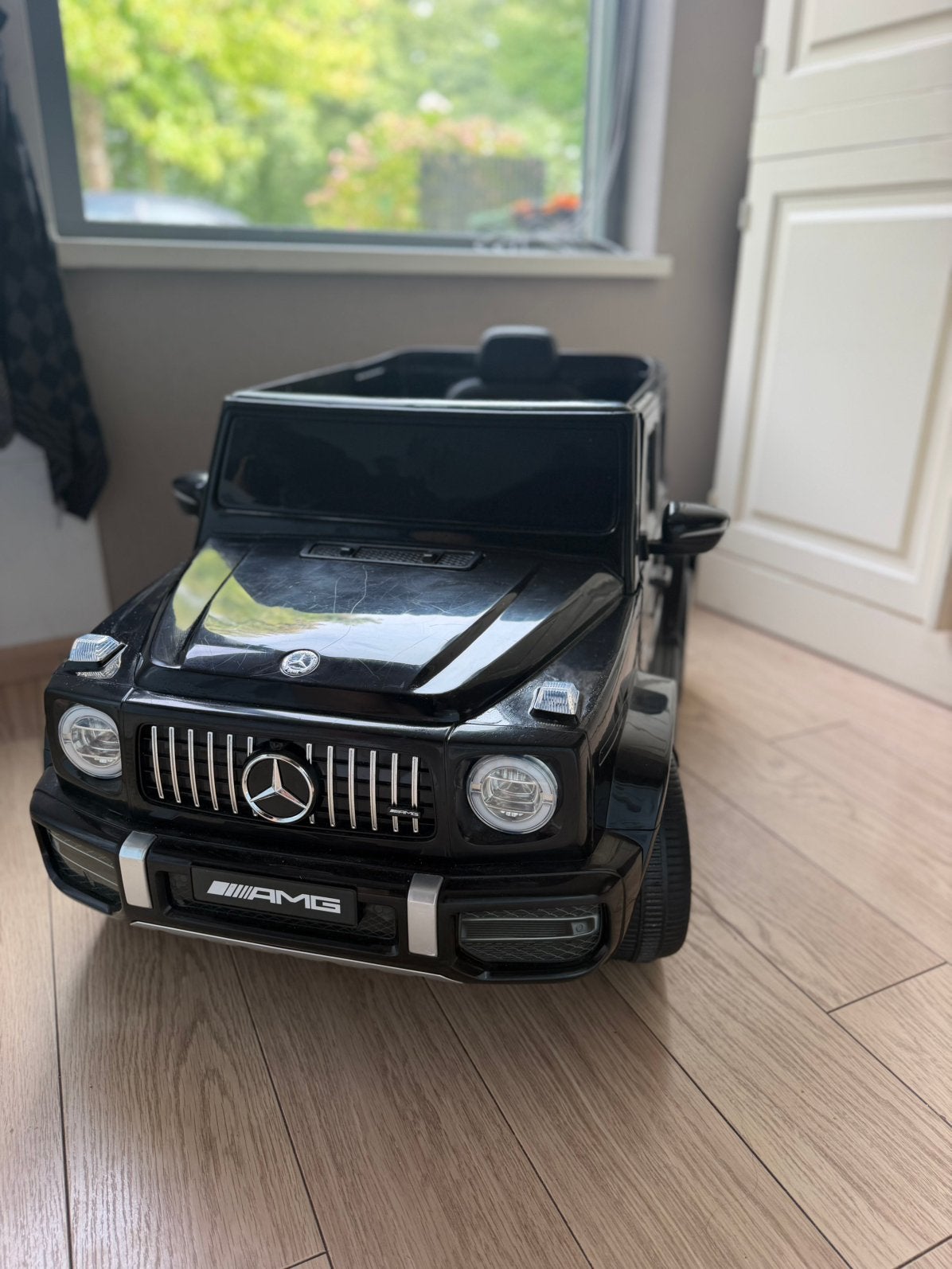 Elektrische Mercedes kinderauto zwart, Gebruikt