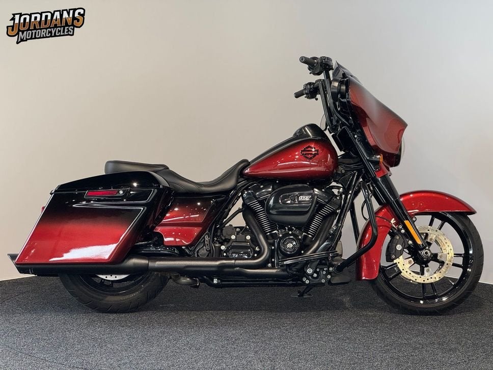 HARLEY-DAVIDSON STREET GLIDE SPECIAL FLHXS (bj 2018), Motoren, 2 cilinders, Bedrijf, Onbekend, Toermotor