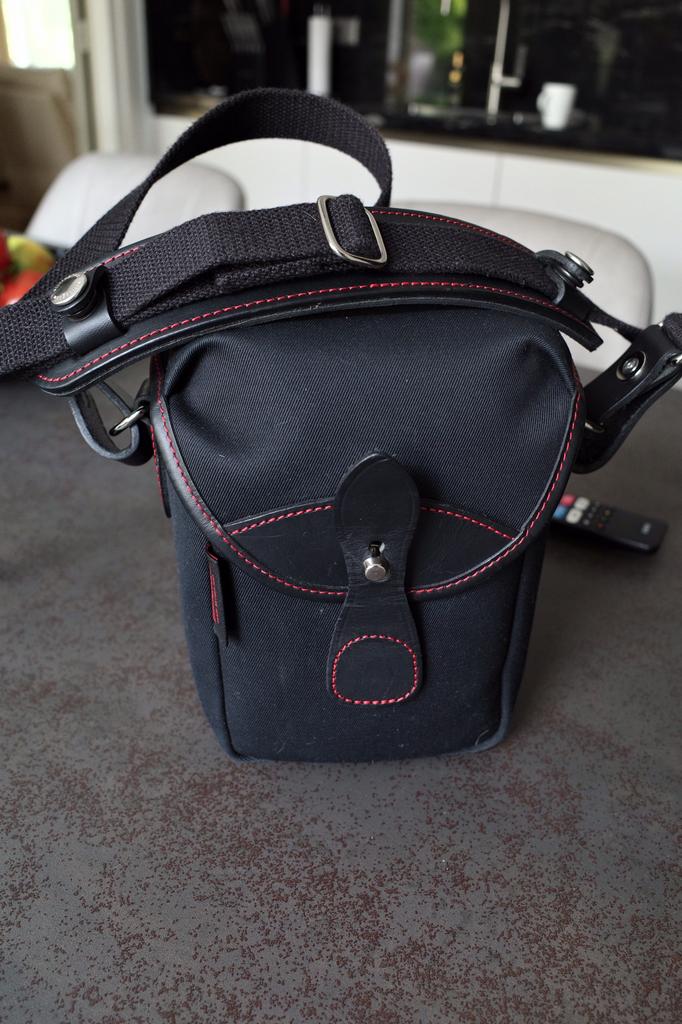 Billingham 72 black 50 years limited edition, Ophalen of Verzenden, Zo goed als nieuw, Rugtas, Overige merken
