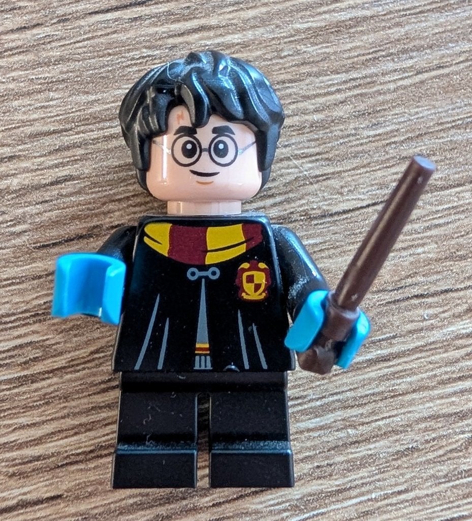 LEGO Harry Potter minifiguur - Griffoendor met handschoenen, Lego, Harry Potter, Ophalen of Verzenden, Zo goed als nieuw