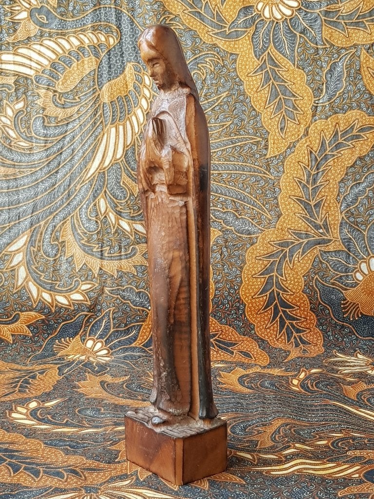 Mooi antiek Madonna of Maria beeldje uit Frankrijk 30 cm., Ophalen of Verzenden
