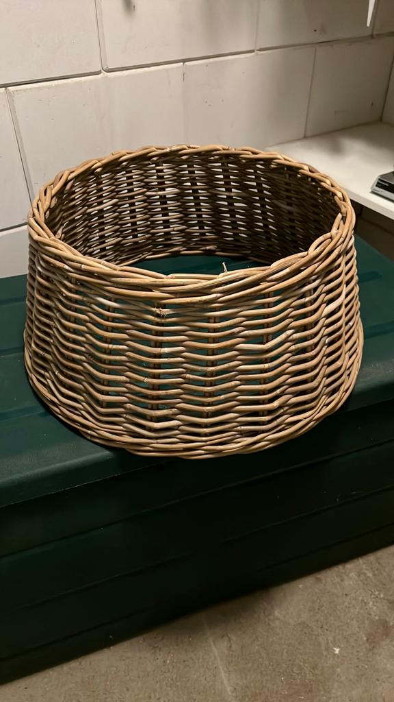 Kerstboom mand rotan, Ophalen, Zo goed als nieuw, Rond