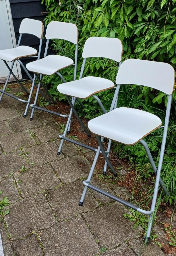 Inklapbare barkrukken, Huis en Inrichting, Barkrukken, Ophalen, Gebruikt, Met voetsteun, 60 tot 90 cm