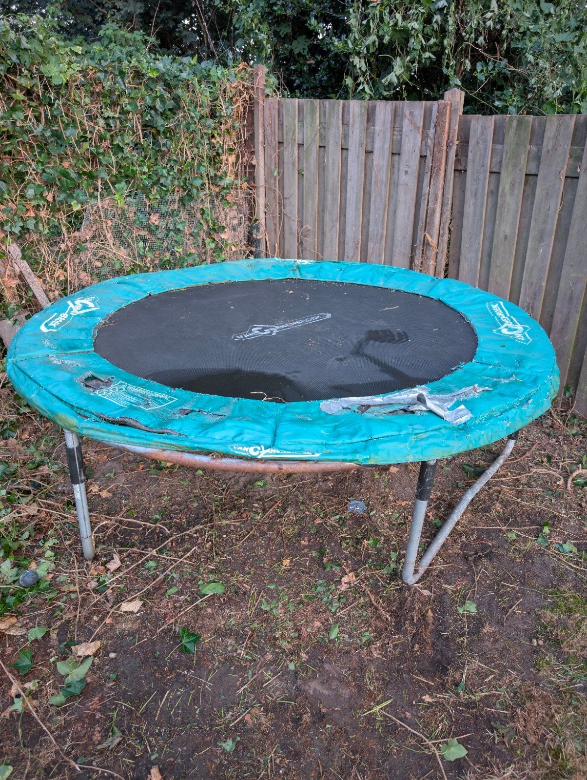 Gratis trampoline, Kinderen en Baby's, Speelgoed | Buiten | Trampolines, Ophalen, Gebruikt