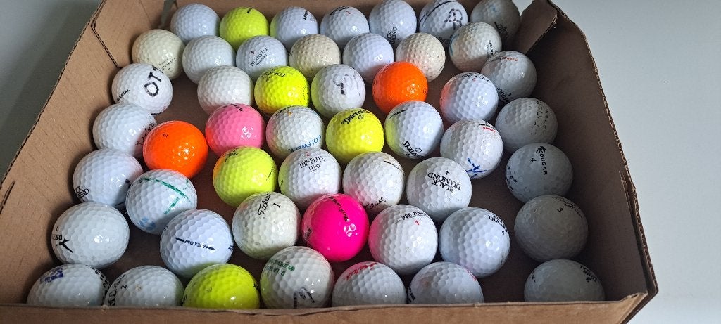 Golfballen budget mix 50 stuks, Sport en Fitness, Golf, Ophalen of Verzenden, Gebruikt, Bal(len)
