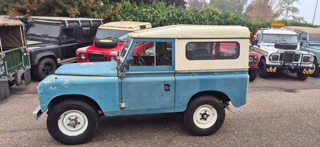 Land Rover 88 Series III BENZINE, 2286 cc, Gebruikt, Blauw, 7 stoelen