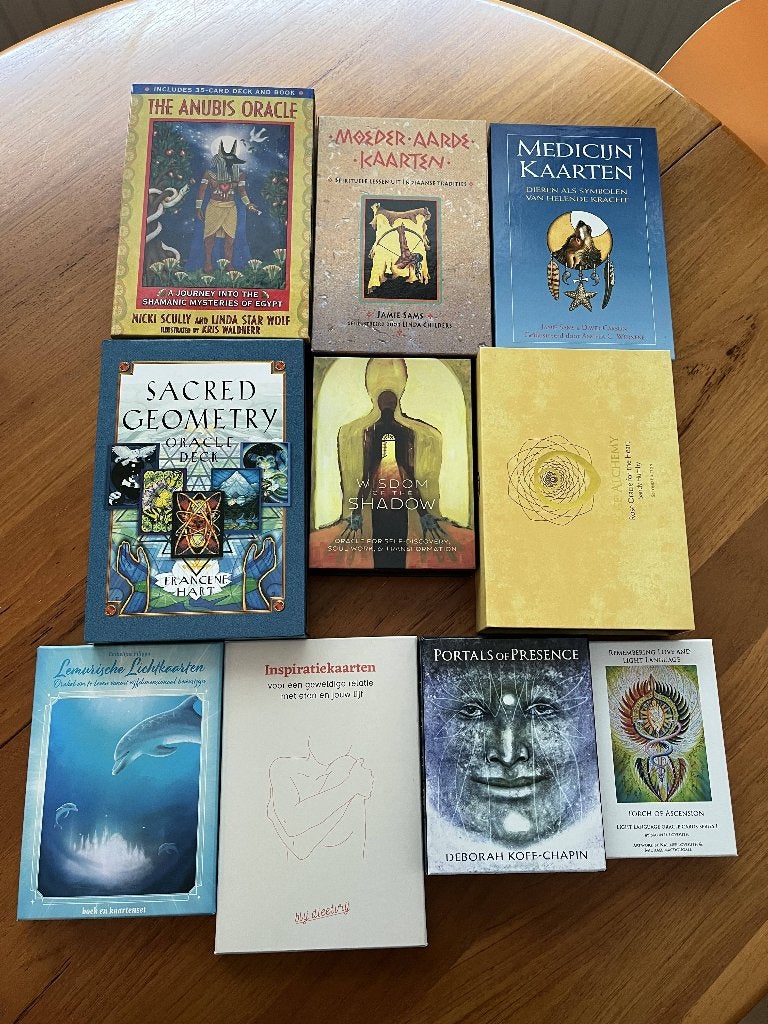 Verzameling spirituele orakelkaarten (10 decks) ZGAN, Ophalen, Zo goed als nieuw, Tarot of Kaarten leggen, Overige typen