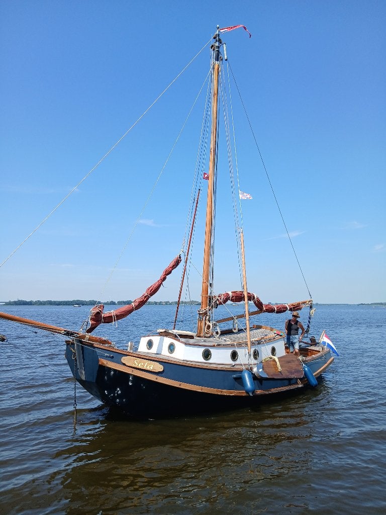 Unieke zeeschouw, Watersport en Boten, 9 m, Gebruikt, Staal, Binnenboordmotor