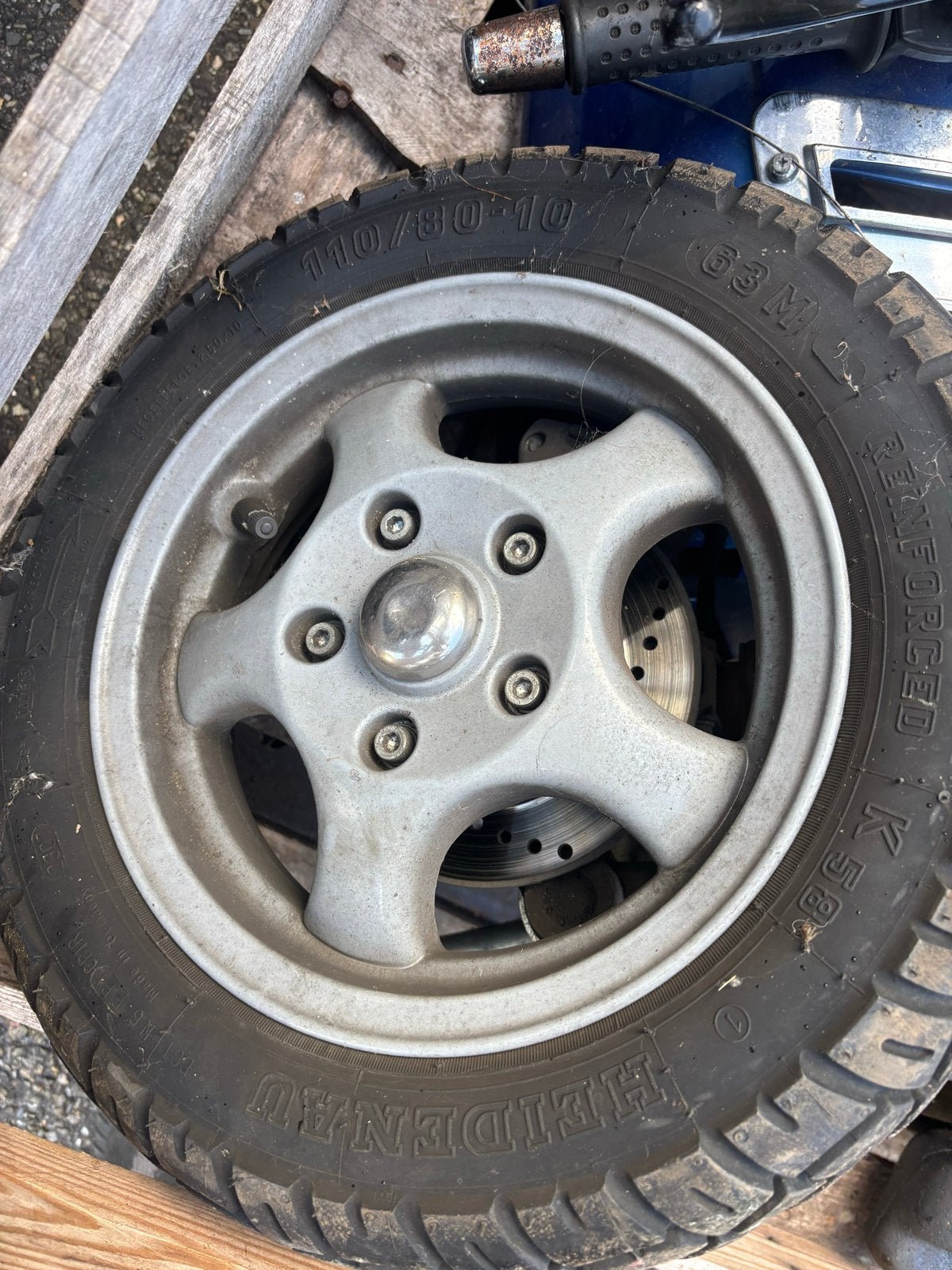 Hexagon velg met band voor Zip, Runner, Typhoon, Skipper, Ophalen of Verzenden, Gebruikt, Overige typen, Piaggio