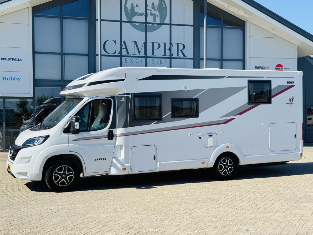 Foto 10 van Rapido Ultimate Line 696 F Automaat Heavy Chassis Keyless go