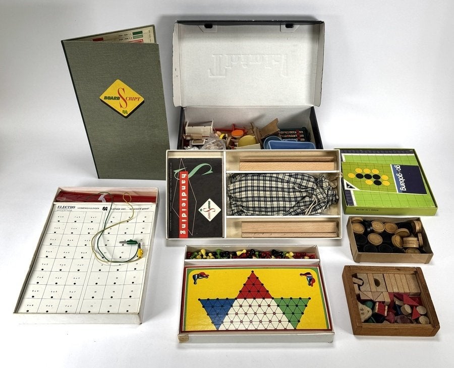 348. Vintage bordspellen en houten speelgoed, ca. 1950-1970, Antiek en Kunst, Antiek | Speelgoed, Ophalen