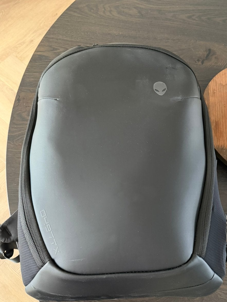 Alienware laptoptas 18 inch, Ophalen of Verzenden, Zo goed als nieuw