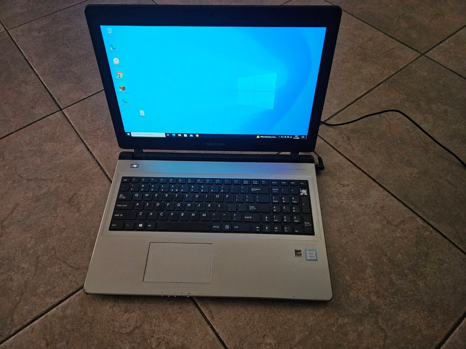 medion laptop i5, Ophalen of Verzenden, 15 inch, 2 tot 3 Ghz, SSD
