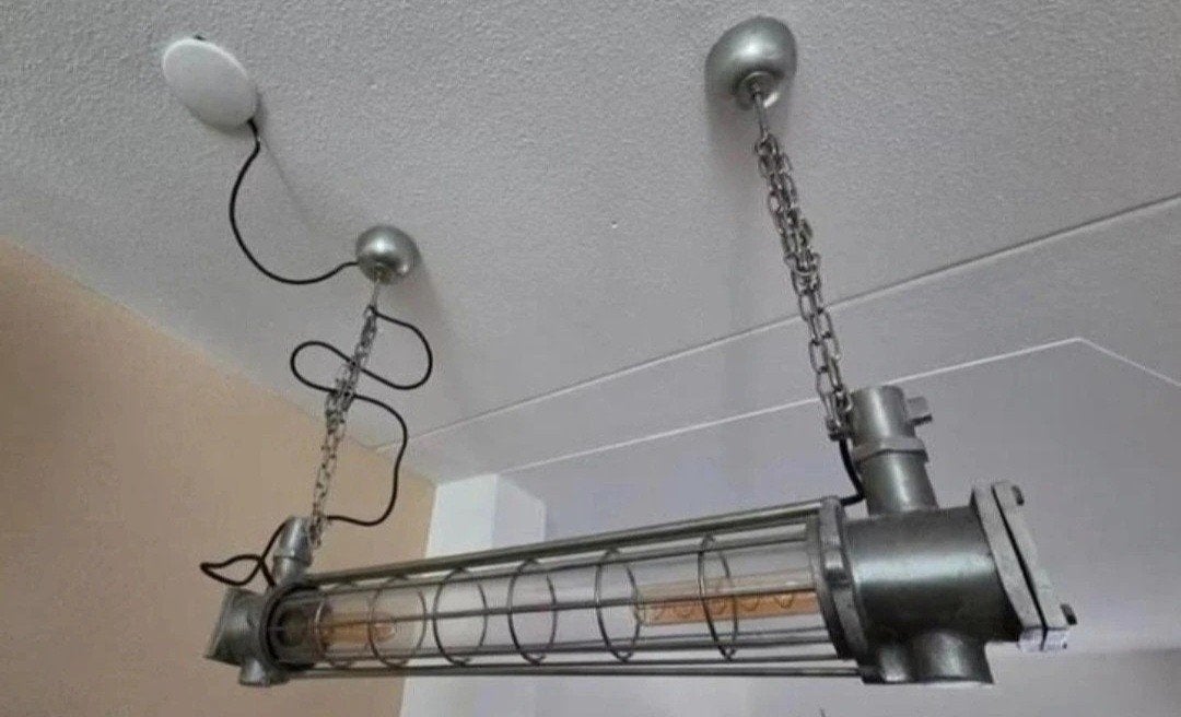 Industriële buisamp - Nieuwstaat - 83,5 cm, Ophalen of Verzenden, Zo goed als nieuw, Glas