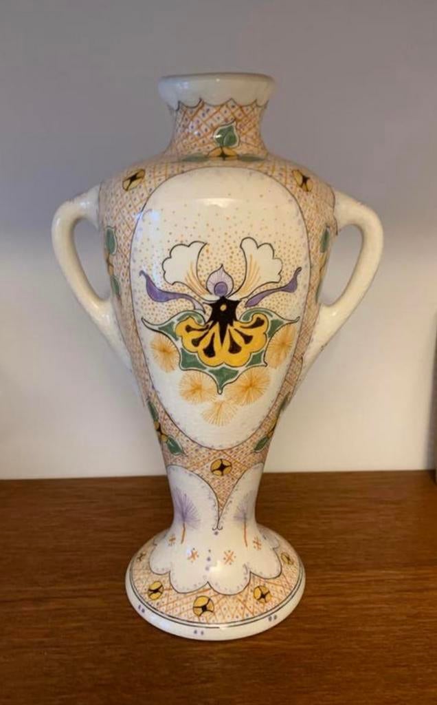 Vaas zeldzame art nouveau plateel amphora polychroom vaasje, Ophalen of Verzenden