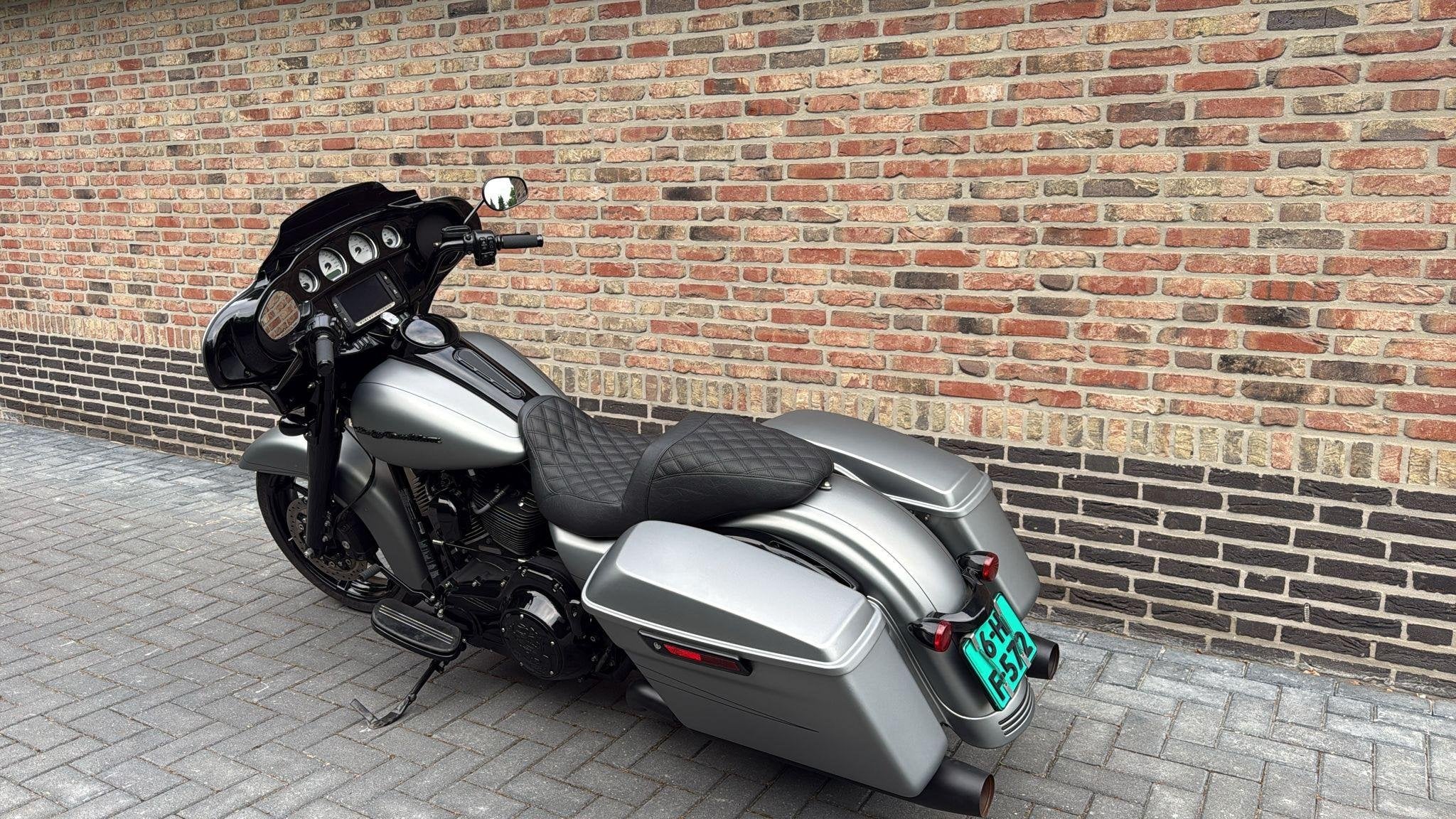 Harley Davidson 103 FLHXS Streetglide Street Glide Special m, Motoren, Laan van Vredenoord 33
2289 DA  Rijswijk, NL, 1690 cc, H-DCUSTOMERSERVICE@Harley-Davidson.com