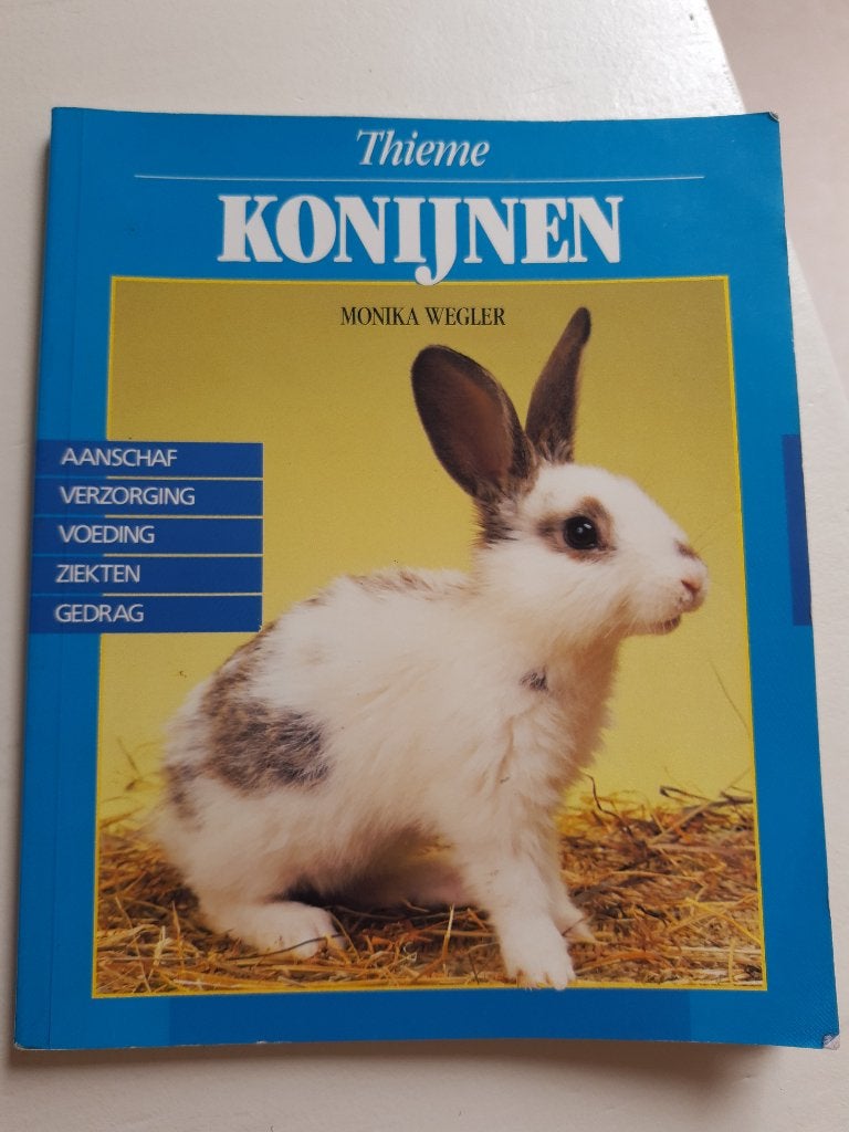 Boek konijnen Thieme Monika Wegler, Boeken, Ophalen of Verzenden, Gelezen, Konijnen of Knaagdieren