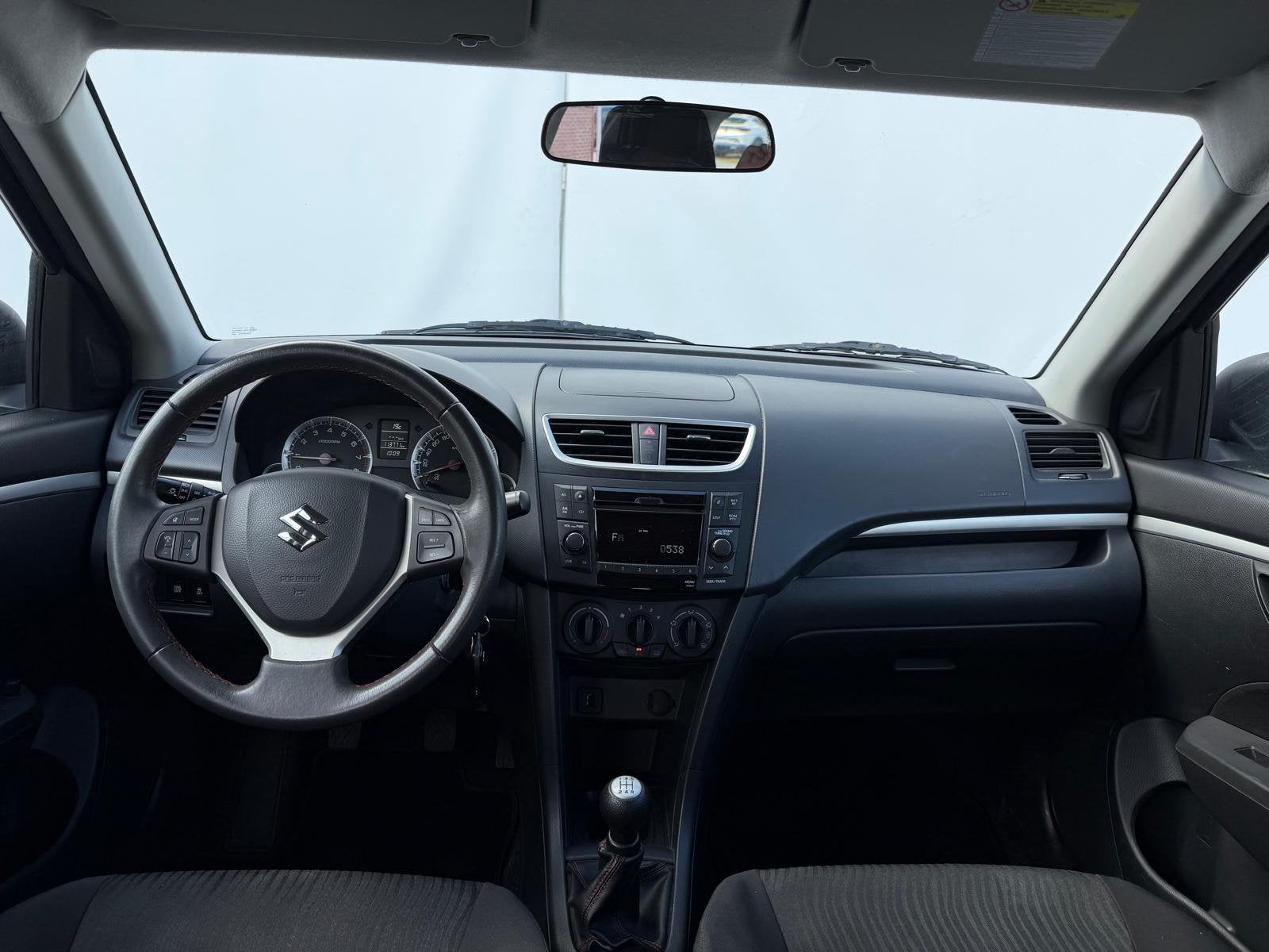 Suzuki Swift 1.2 Bandit EASSS // Stoelverwarming // Cruise /, Auto's, Voorwielaandrijving, Stof, Gebruikt, 4 cilinders