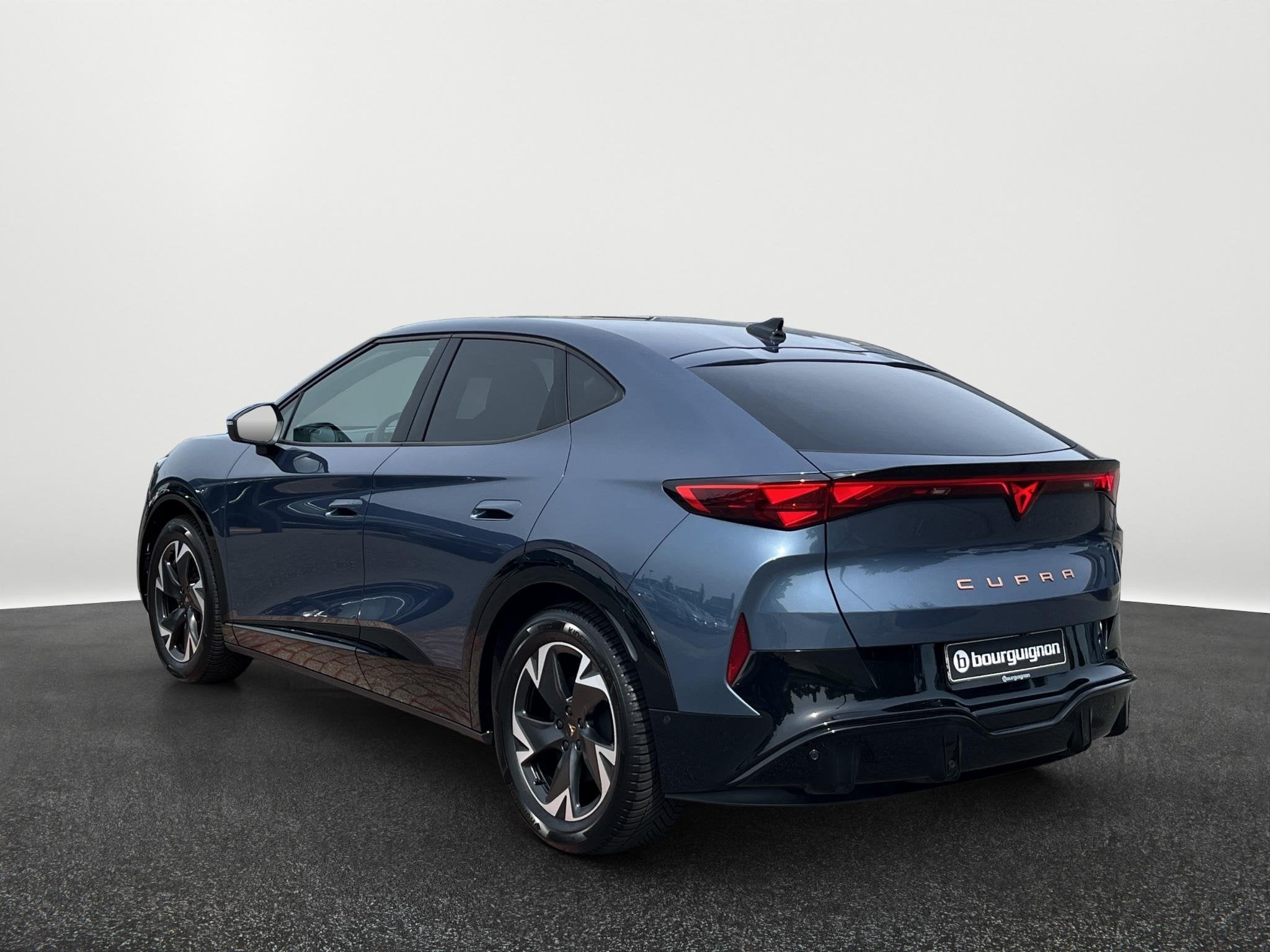 CUPRA Tavascan Endurance 82 kWh | Sennheiser | Warmtepomp |, Automaat, 82 kWh, 2077 kg, Blauw